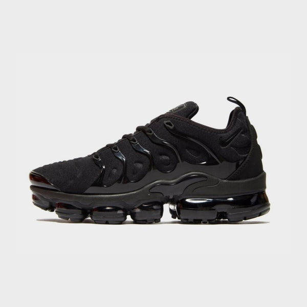 Nike Air Vapor Max Plus “Triple Black”