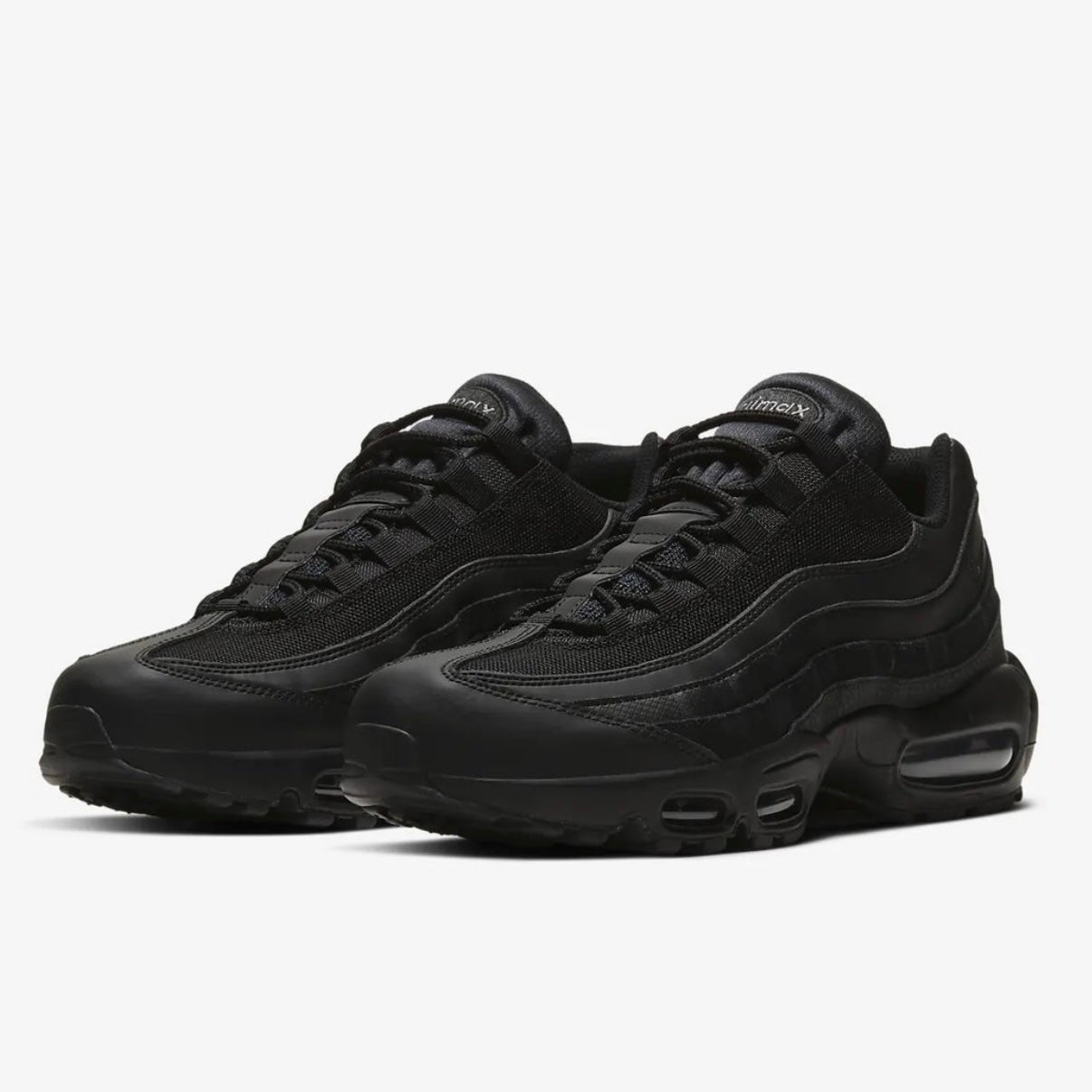 Nike Max 95  Essential “ Triple Black “