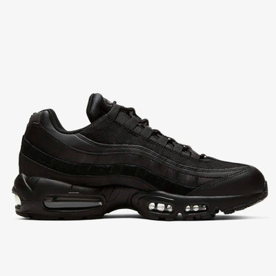 Nike Max 95  Essential “ Triple Black “